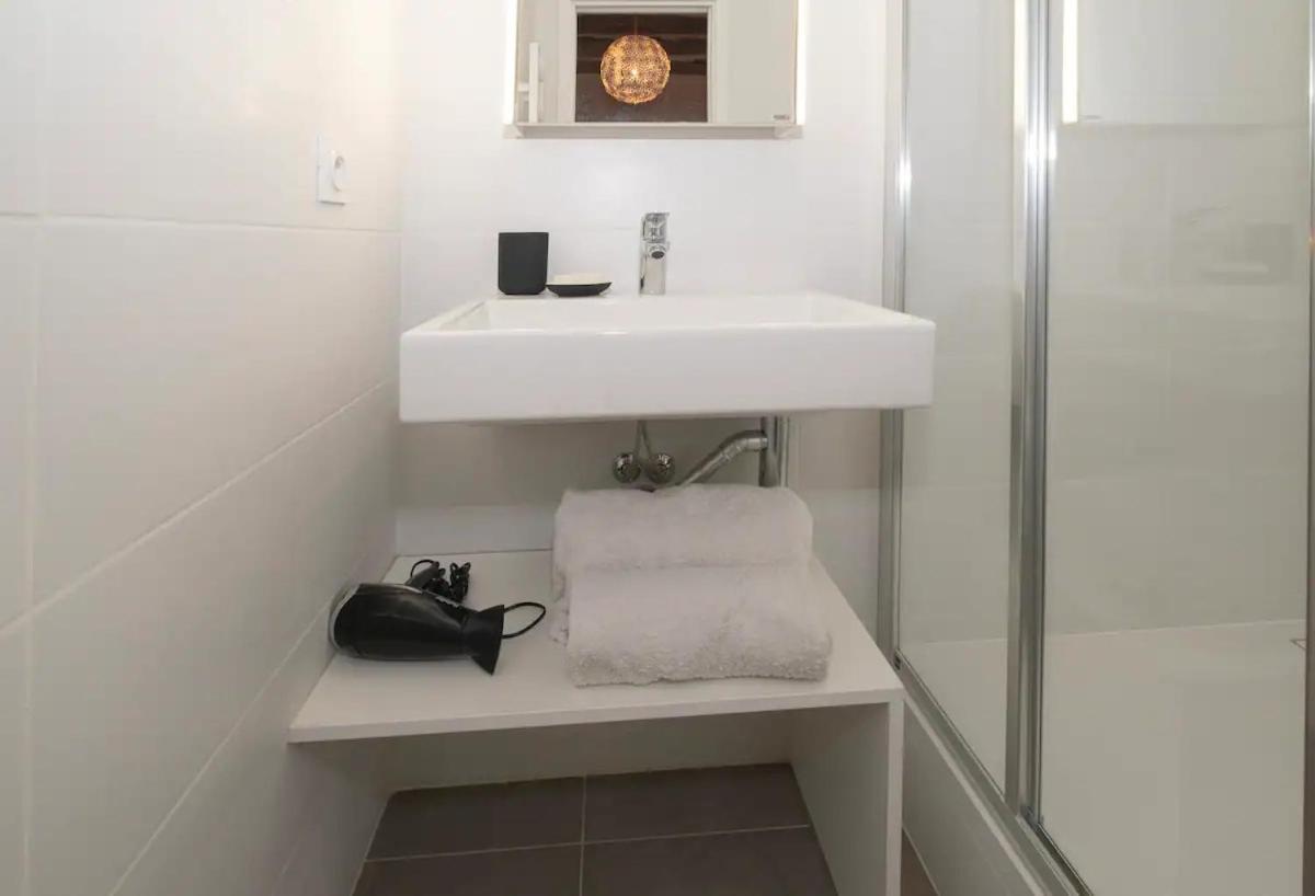Design Suite Vieux Port Appartement Tout Equipe Climatise Marsiglia Esterno foto