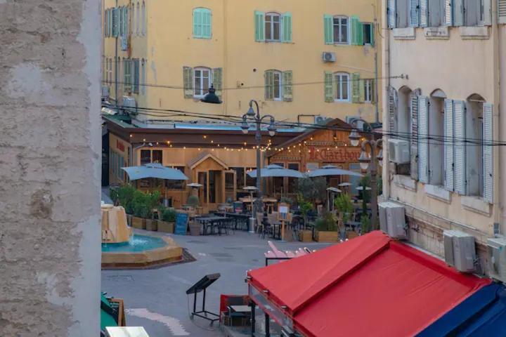 Design Suite Vieux Port Appartement Tout Equipe Climatise Marsiglia Esterno foto